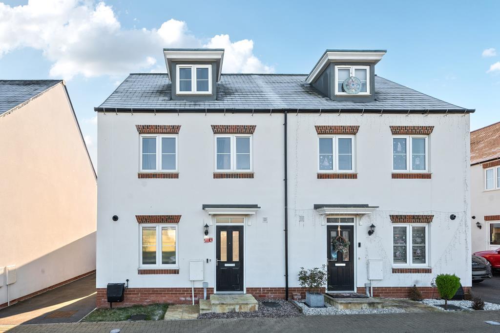 Main image of property: Chester Road,  Kingsmere, Bicester, OX26