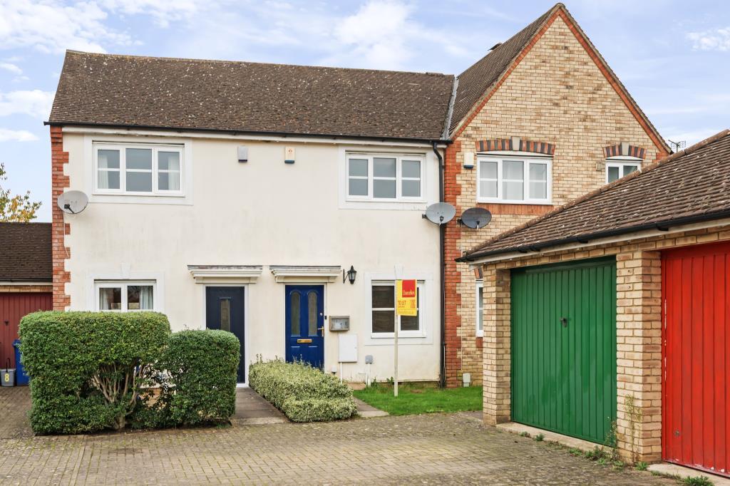 Main image of property: Dunlin Court, Bicester, OX26
