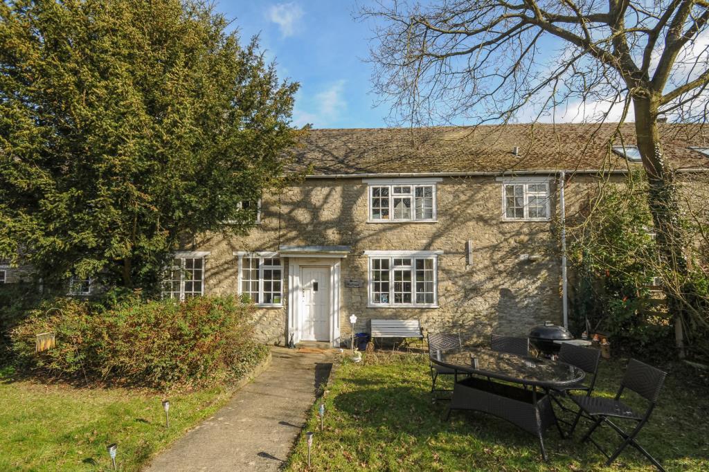 Main image of property: Somerton, Oxfordshire, OX25