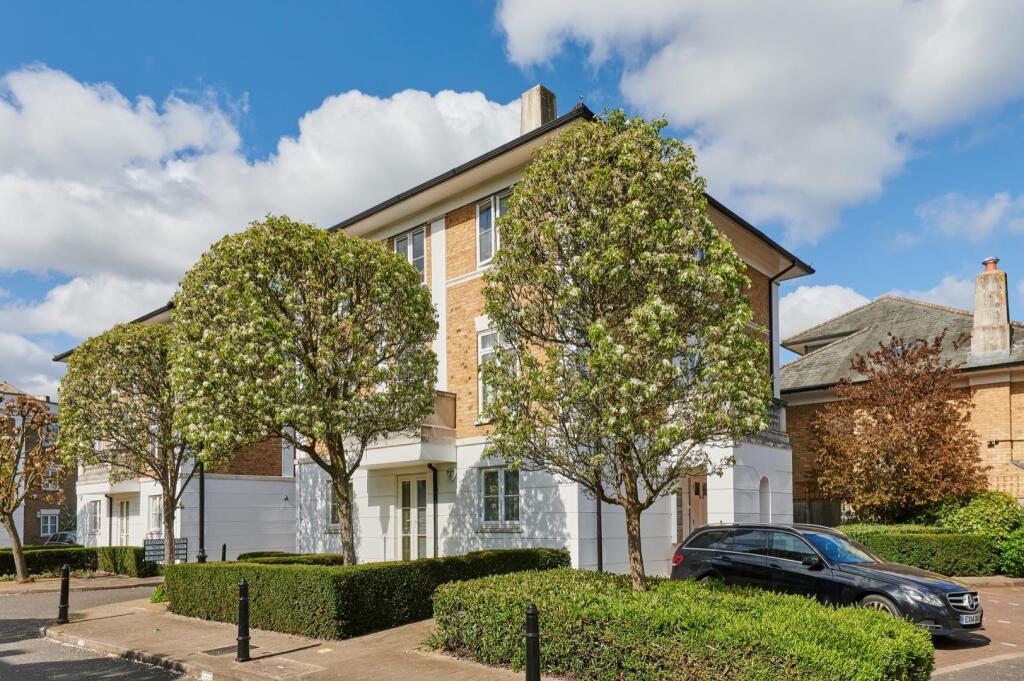 Main image of property: Crofton Avenue, Grove Park, W4