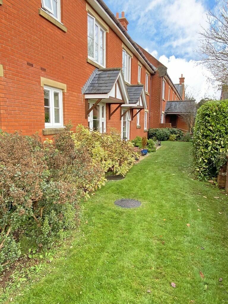 1 bedroom ground floor flat for sale in Armada Court, Topsham , EX3
