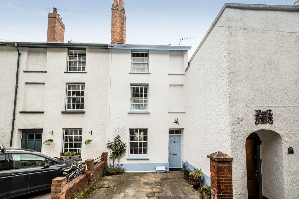 3 bedroom terraced house for sale in Monmouth Street, Topsham, EX3
