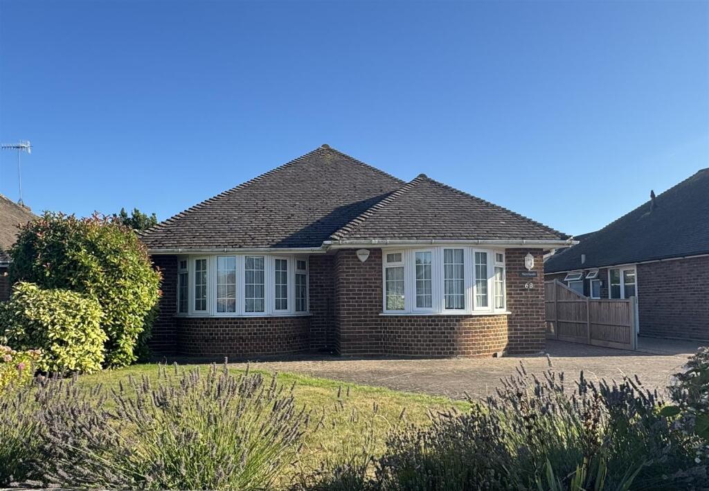 Main image of property: Singleton Crescent, Goring-By-Sea, Worthing