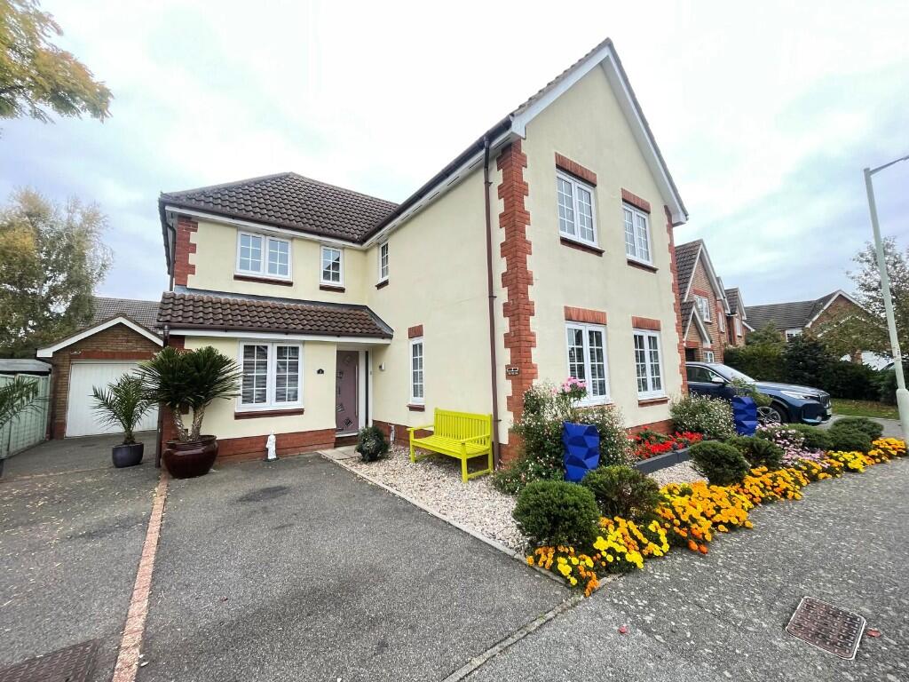 Main image of property: Howlett Close, IP5