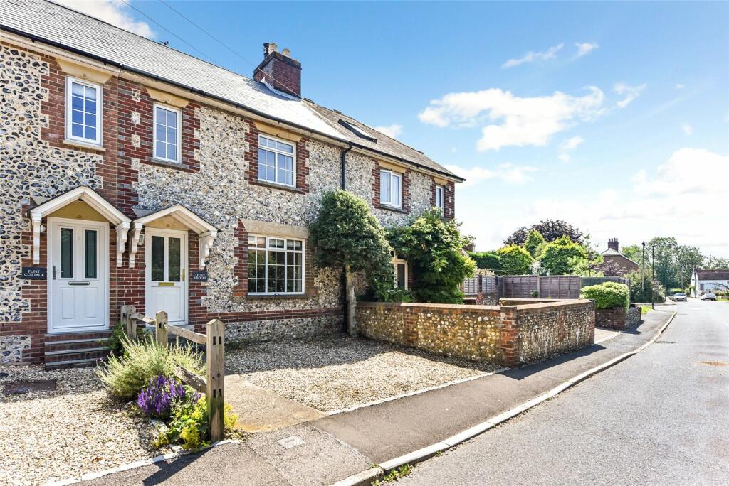 2 Bedroom Terraced House For Sale In North Street Westbourne Emsworth