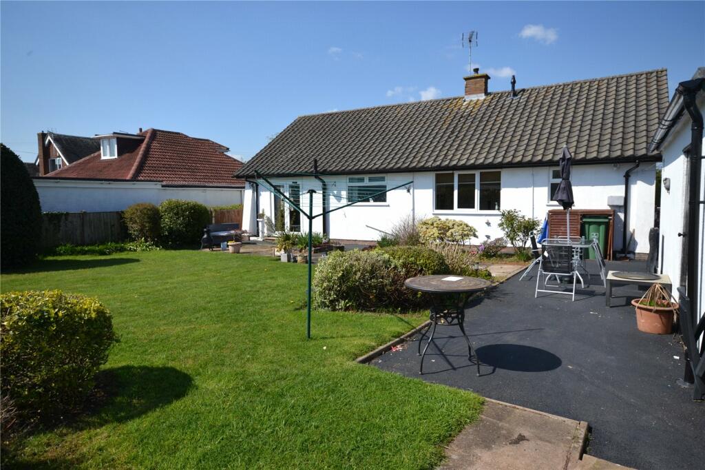 2 bedroom bungalow for sale in Billington Lane, Derrington, Stafford