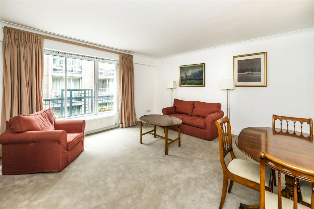 2 bedroom apartment for sale in Rosebery Court, 15 Charles Street