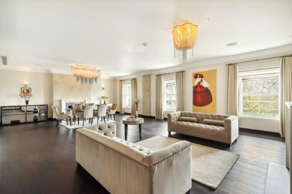 4 bedroom penthouse for sale in Hyde Park Gardens, London, W2