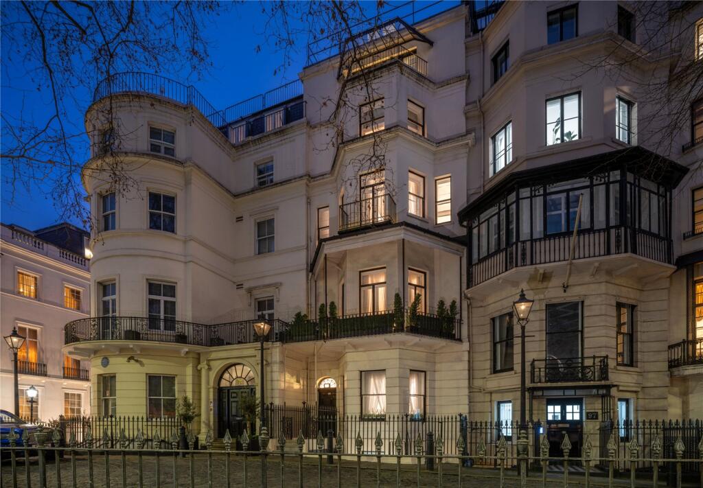 Main image of property: Park Lane, Mayfair, London, W1K