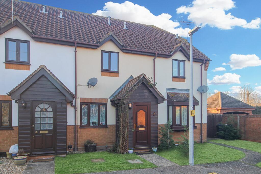 2 bedroom terraced house for sale in Constance Close, Witham, CM8