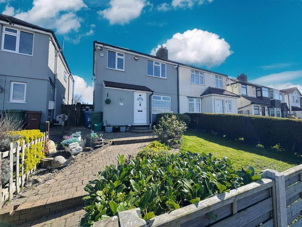Main image of property: St. James Avenue West, Stanford-le-Hope