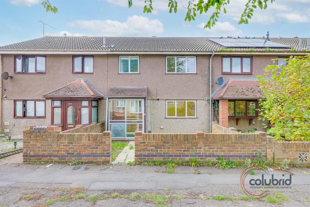 Main image of property: Lyndhurst Road, Corringham