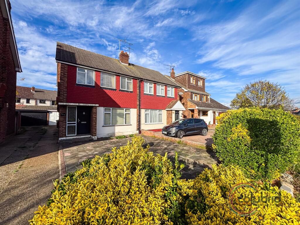 Main image of property: Southend Road, Stanford-Le-Hope