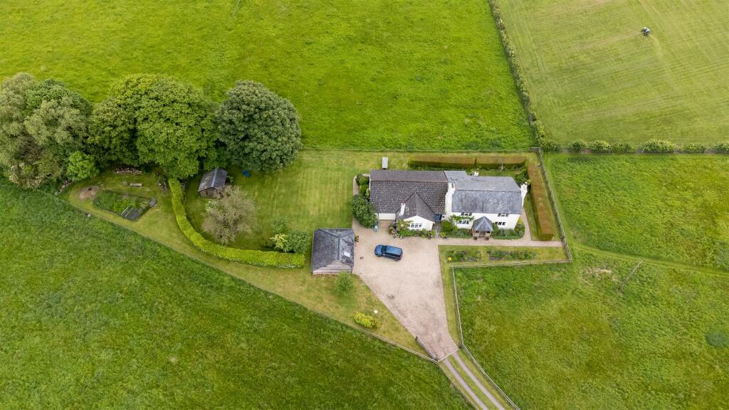 Additional property image - Knighton Lane, Wimborne