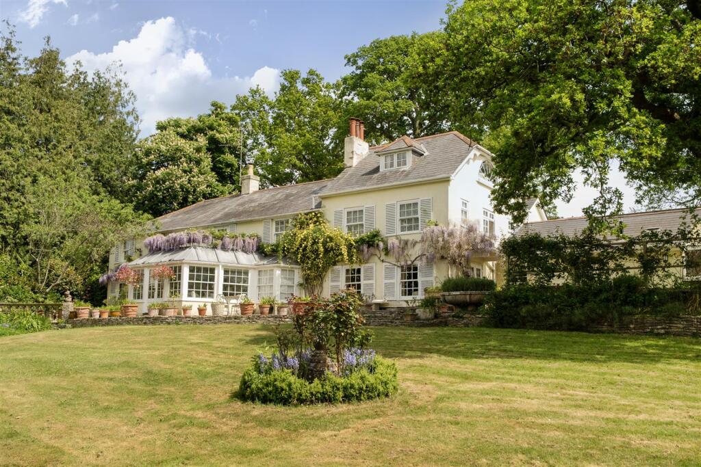 Main image of property: Sleight Lane, Corfe Mullen, Wimborne