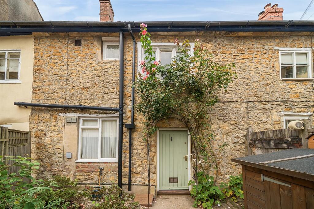 Main image of property: The Square, Beaminster, Dorset