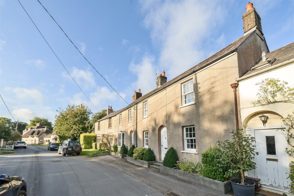 2 bedroom terraced house for sale in High Street, Sydling St. Nicholas