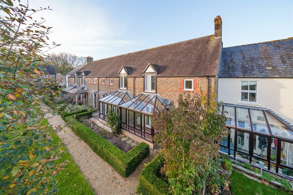 2 bedroom retirement property for sale in Barton Farm, Cerne Abbas