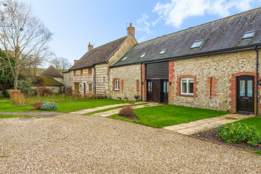 2 bedroom retirement property for sale in Barton Farm, Cerne Abbas