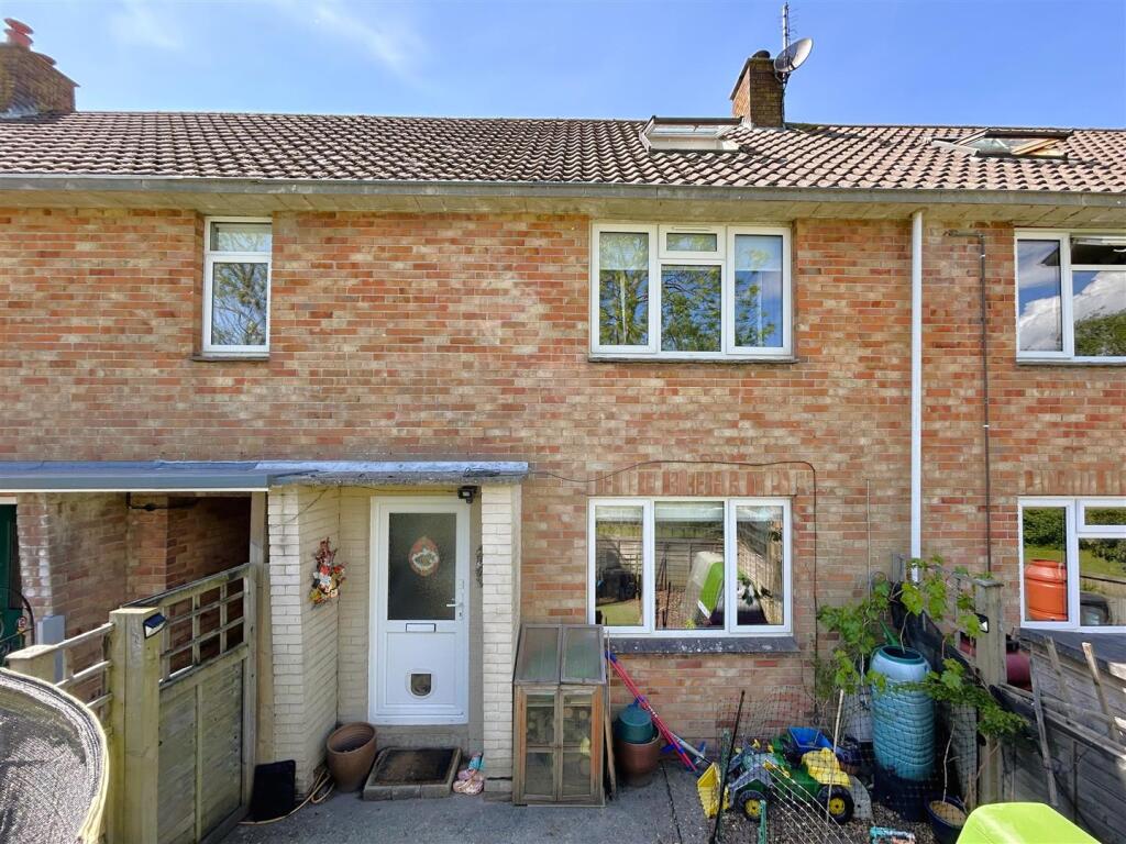 Main image of property: Ellesdon, Charmouth, Bridport