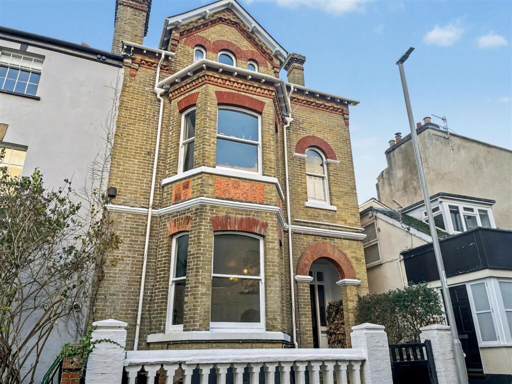 Main image of property: Silver Street, Lyme Regis