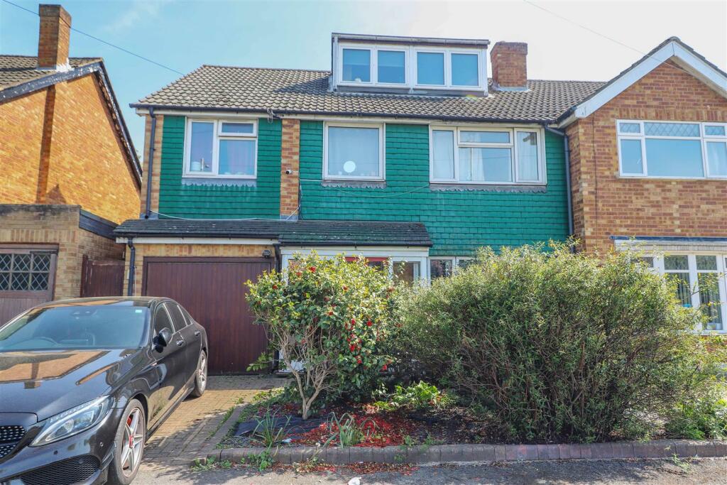 4 bedroom semidetached house for sale in West Drayton Road, Hillingdon