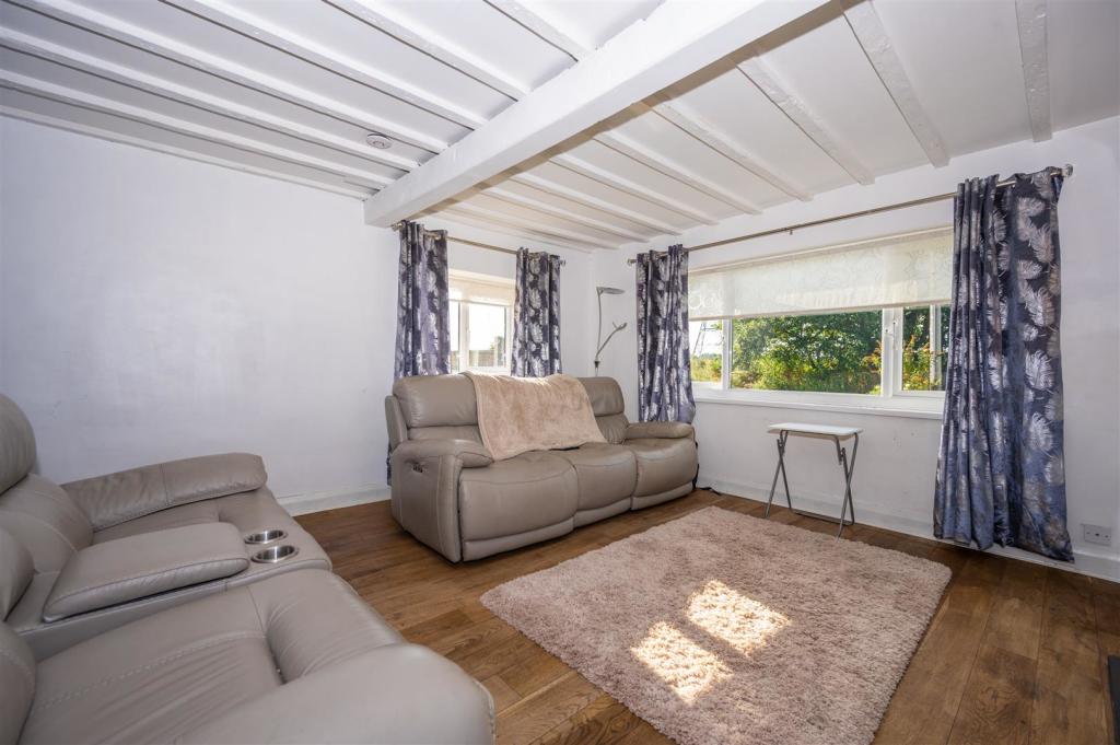 3 bedroom detached house for sale in Sandy Brow Lane, Liverpool, L33