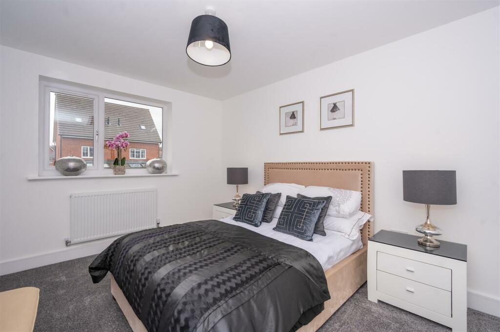 3 bedroom semidetached house for sale in The Gardens, Leach Lane, Sutton Leach, St. Helens, WA9