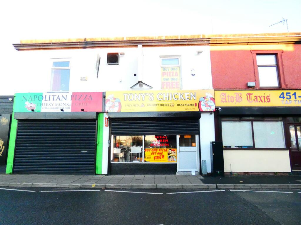 Commercial property for sale in Ormskirk Street, St. Helens, WA10