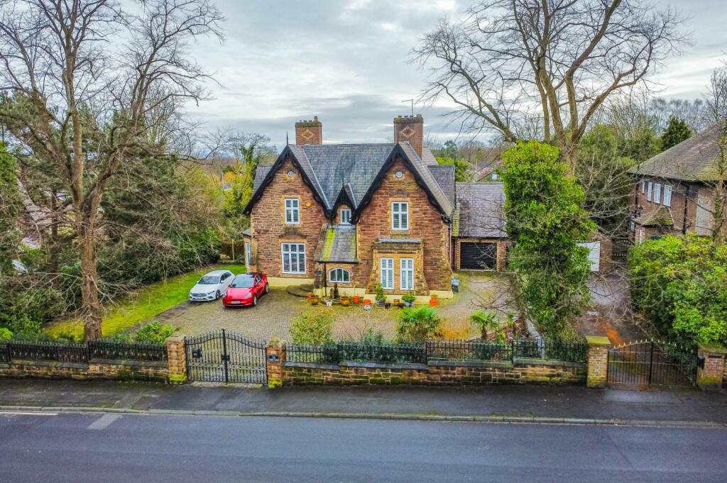 5 bedroom detached house for sale in St. James Road, Rainhill, Prescot, L35