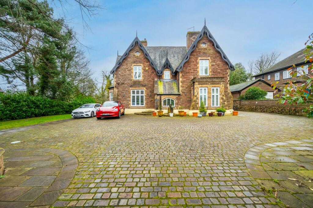 5 bedroom detached house for sale in St. James Road, Rainhill, Prescot, L35