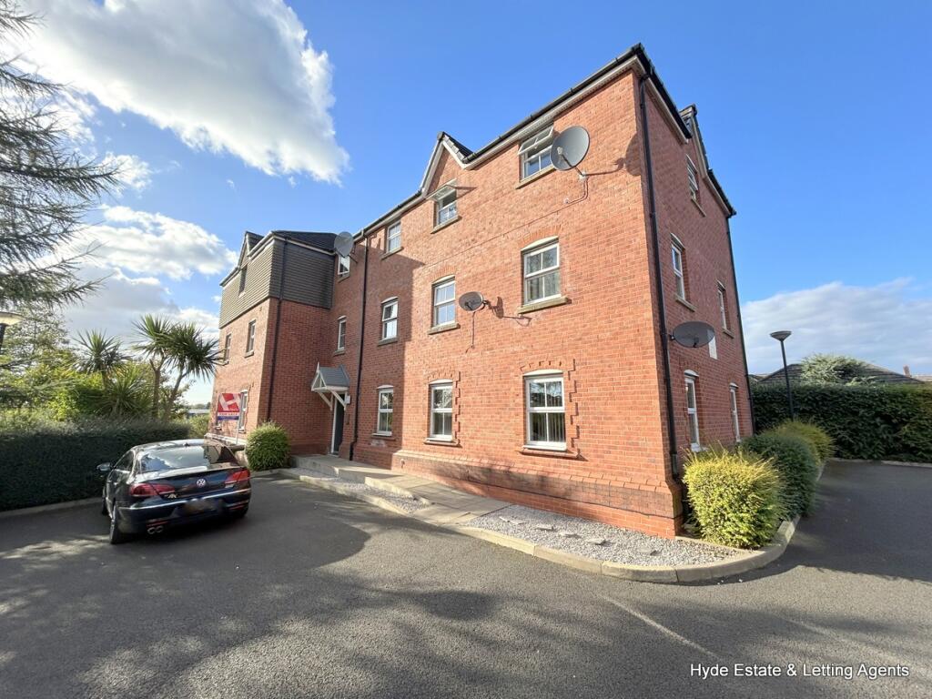 Additional property image - Britain Street, Bury, Greater Manchester, BL9 9PD