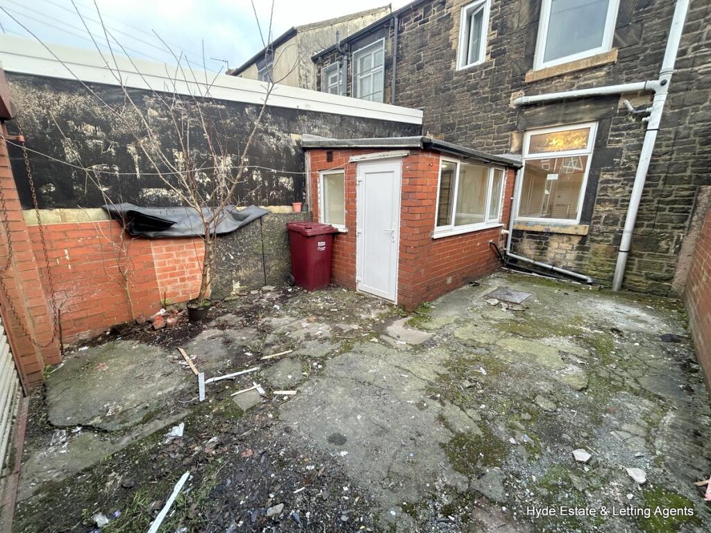 Additional property image - Tonge Moor Road, Bolton, Greater Manchester, BL2 3BG