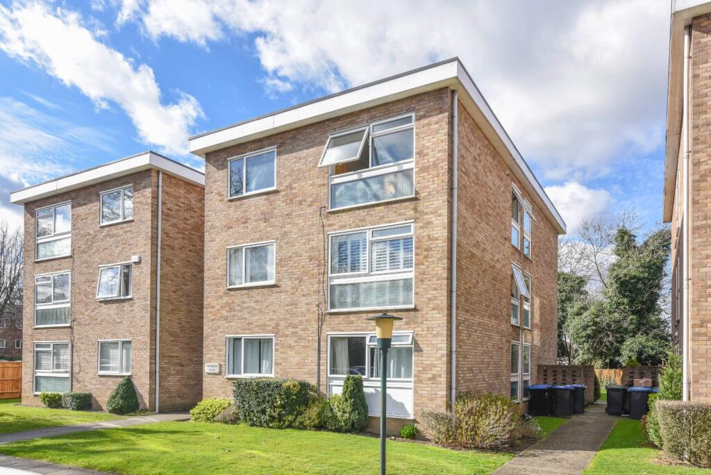1 bedroom apartment for rent in The Gables, 48-50 Cooden Close, Bromley, Kent, BR1