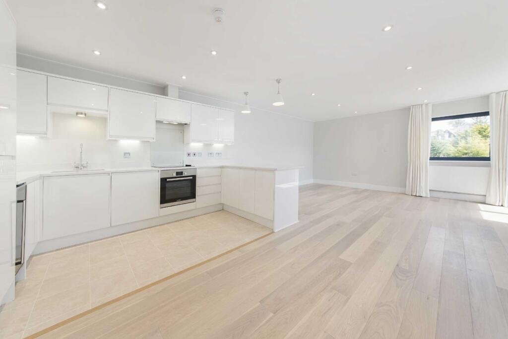 Main image of property: High Street, Green Street Green, Orpington, BR6