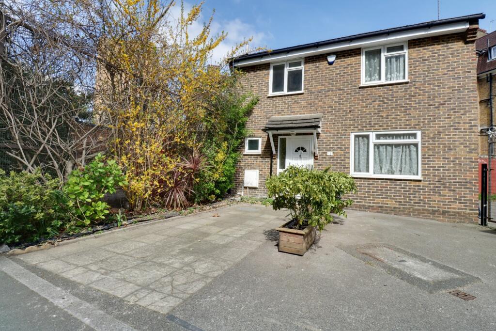Main image of property: Blantyre Street, London, Greater London, SW10