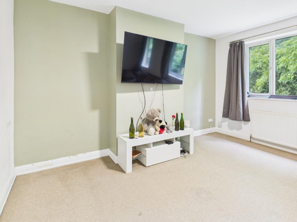 Main image of property: Pixfield Court, Beckenham Lane, Bromley, Kent, BR2