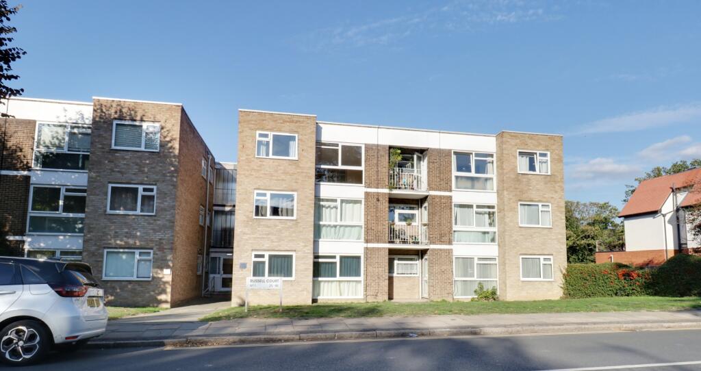 Main image of property: London Lane