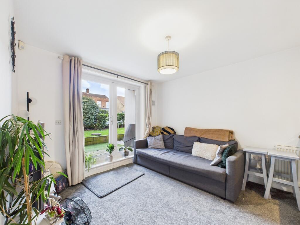 Main image of property: 235 Halfway Street, Sidcup, Kent, DA15