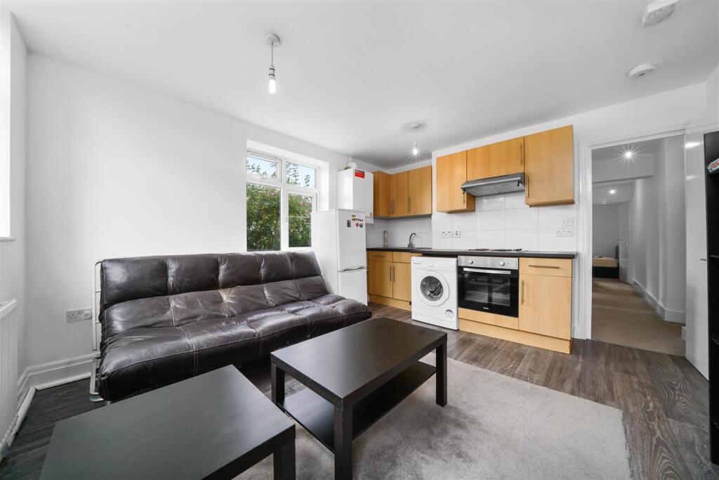 Main image of property: The Rise, Neasden