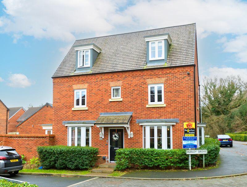 4 bedroom detached house