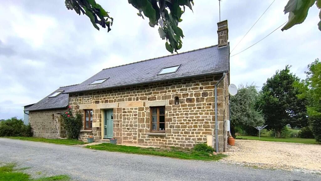Main image of property: Couesmes-Vaucé, Mayenne, Pays de la Loire