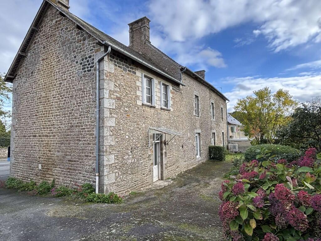 Main image of property: Vieuvy, Mayenne, Pays de la Loire