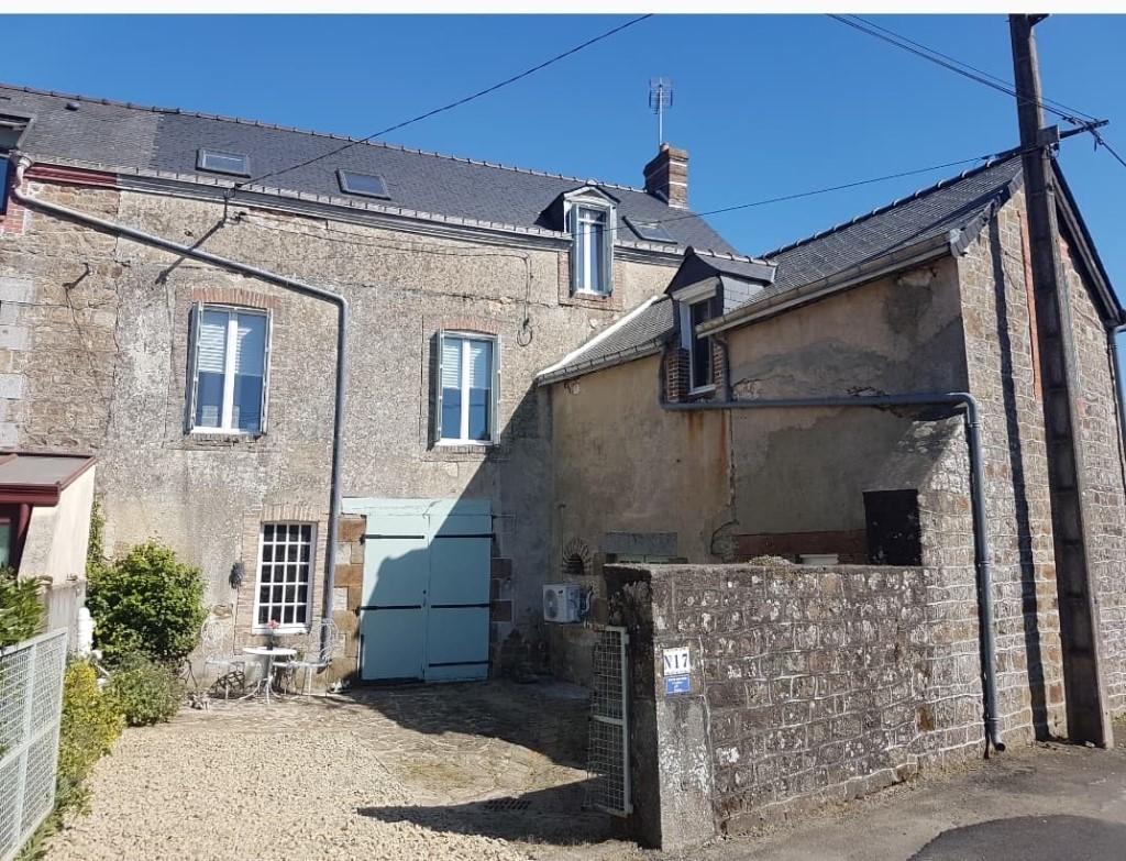 3 bedroom semidetached house for sale in Gorron, Mayenne, Pays De La