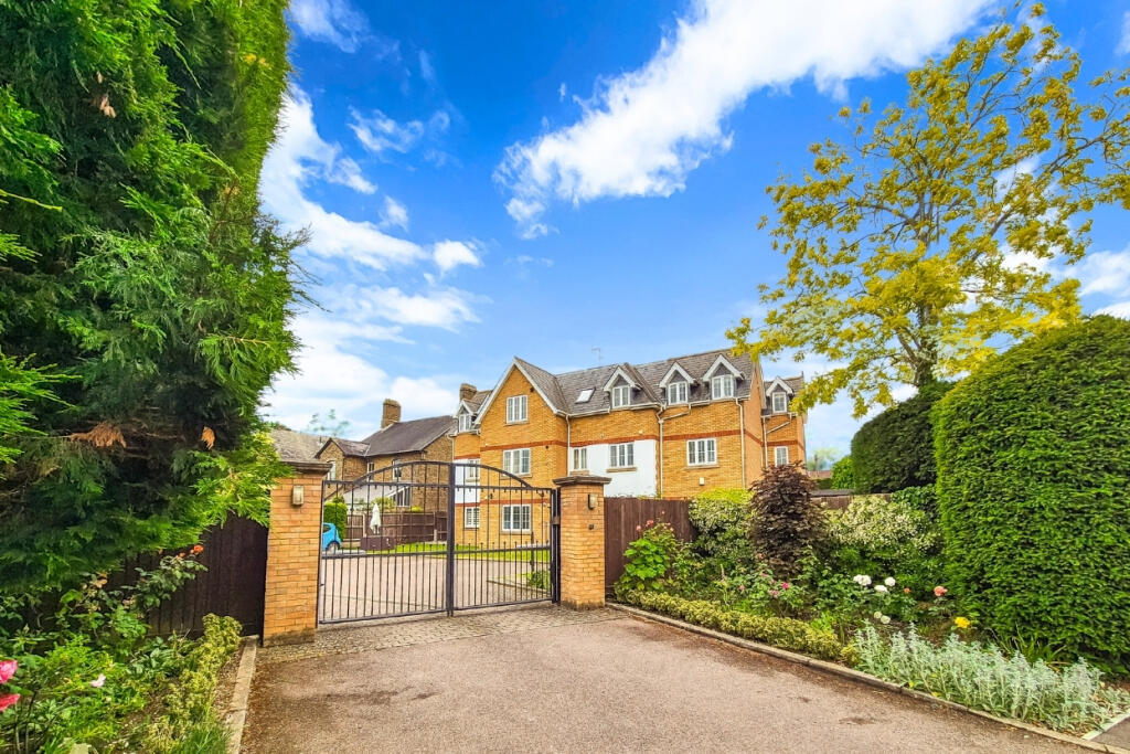 Main image of property: London Road, Sawbridgeworth, Hertfordshire, CM21