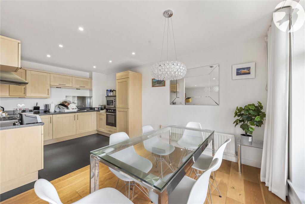 Additional property image - The Boulevard, Greenhithe, Kent, DA9