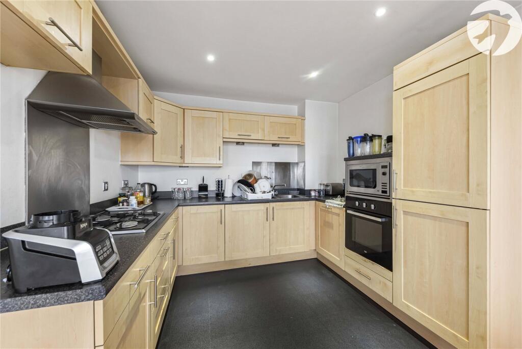 Additional property image - The Boulevard, Greenhithe, Kent, DA9