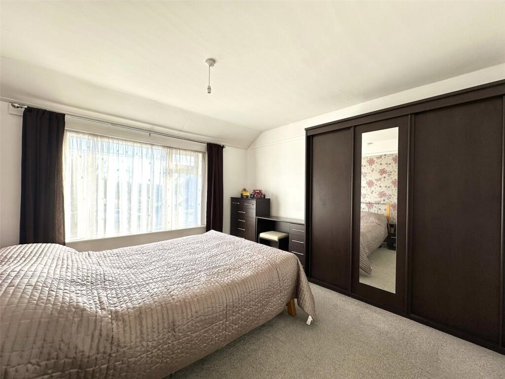 Additional property image - Knockhall Road, Greenhithe, Kent, DA9