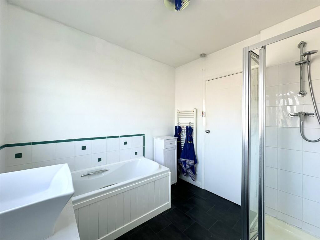 Additional property image - Knockhall Road, Greenhithe, Kent, DA9