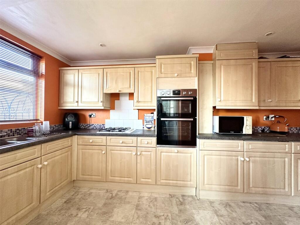 Additional property image - Knockhall Road, Greenhithe, Kent, DA9